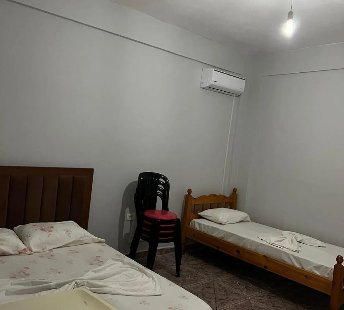 Begaj Rooms Durres Guest house