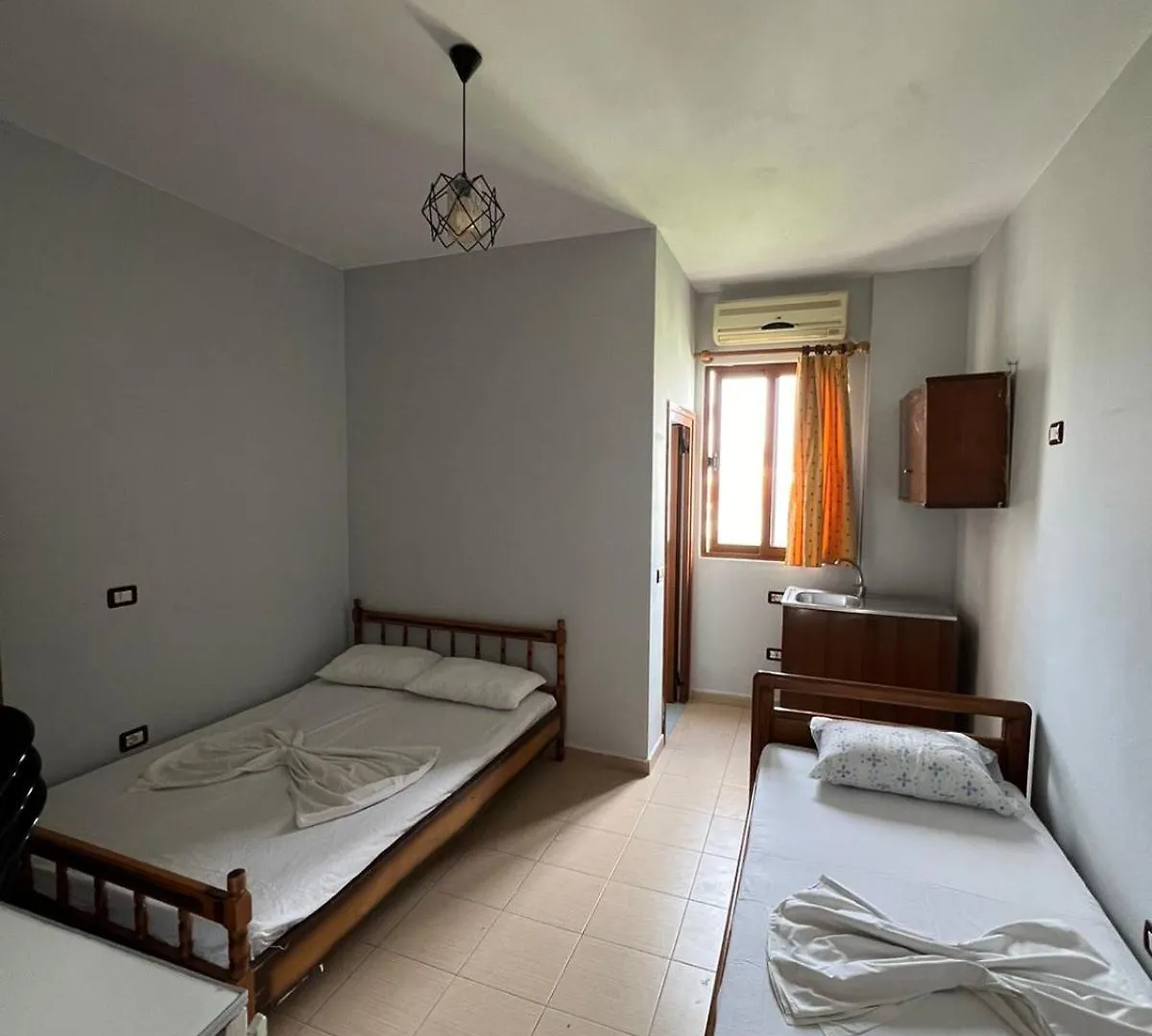 Guest house Begaj Rooms Durres